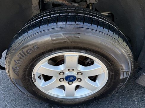 Used 2016 Ford Expedition XL AWD/4WD image 9