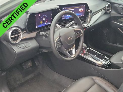 Certified 2025 Chevrolet Trax ACTIV w/ Driver Confidence Package image 11