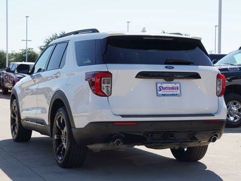 Used 2023 Ford Explorer ST-Line w/ Class IV Trailer Tow Package RWD image 7