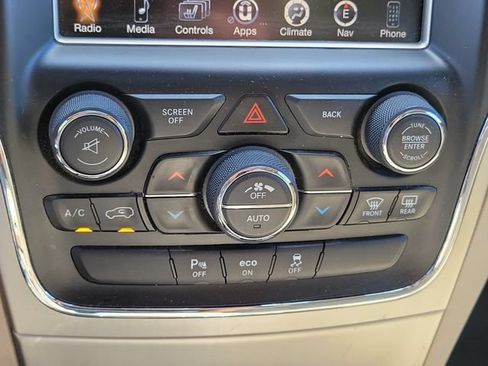 Used 2015 Jeep Grand Cherokee Limited w/ Trailer Tow Group IV AWD/4WD image 17