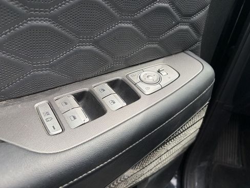 Used 2020 Hyundai Palisade Limited FWD image 9