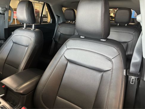 Used 2023 Ford Explorer Limited w/ Limited Technology Package AWD/4WD image 26