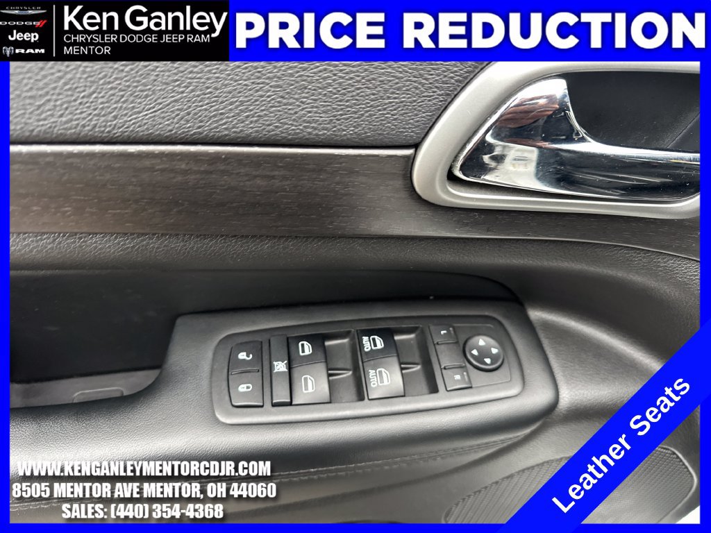 Used 2018 Jeep Grand Cherokee Altitude AWD/4WD image 13