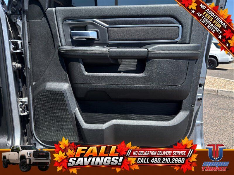 Used 2024 RAM 3500 Lone Star w/ Sport Appearance Package AWD/4WD image 30