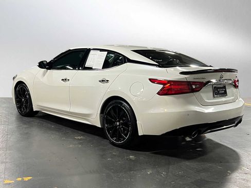Used 2017 Nissan Maxima SR w/ Midnight Edition image 5