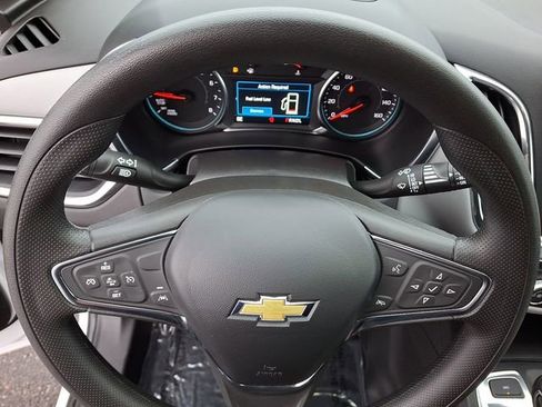 Used 2024 Chevrolet Equinox LS w/ LS Convenience Package image 23