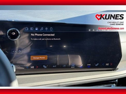 New 2026 Chevrolet Traverse LT w/ LPO, Floor Liner Package image 38