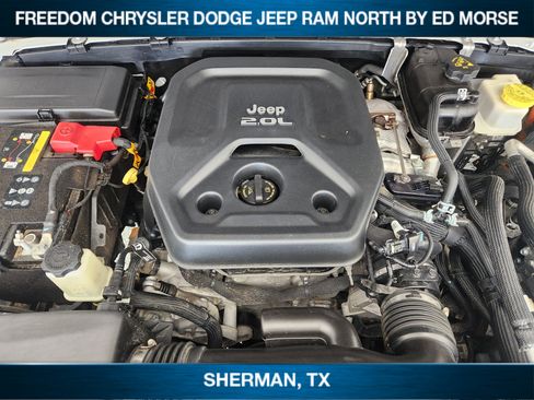 Used 2021 Jeep Wrangler Unlimited Sahara AWD/4WD image 20