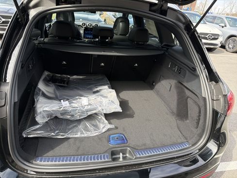New 2026 Mercedes-Benz GLC 300 4MATIC image 24