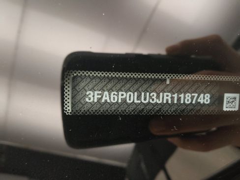 Used 2018 Ford Fusion SE w/ Equipment Group 602A image 33