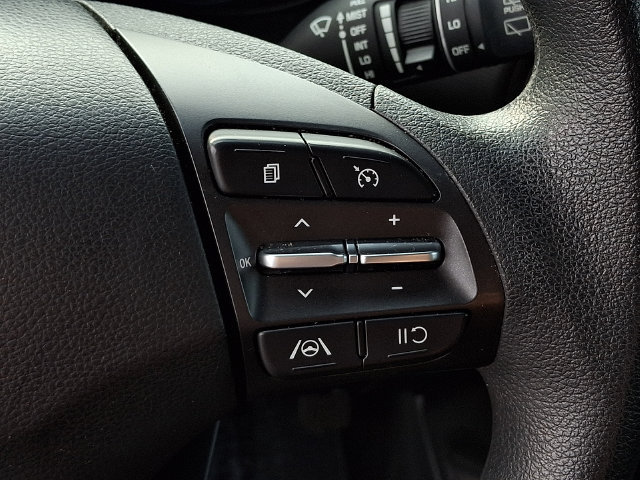 Used 2023 Hyundai Kona SEL AWD/4WD image 21