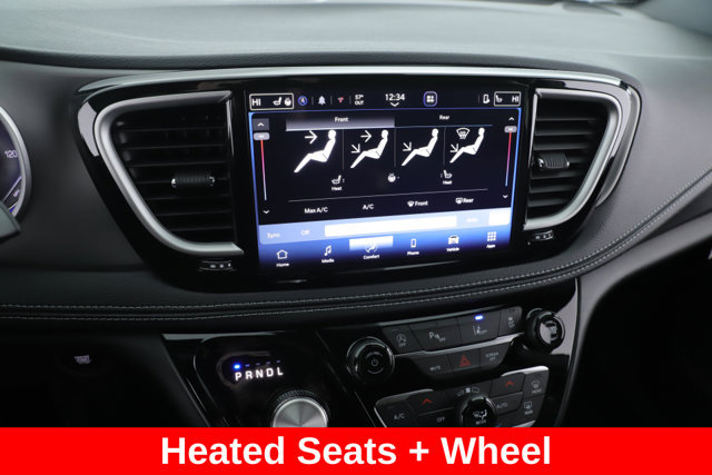 New 2027 Chrysler Pacifica Select FWD image 4