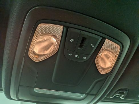 Used 2021 RAM 2500 Big Horn image 28