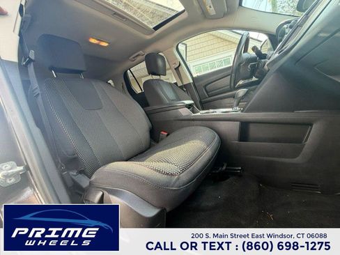 Used 2015 GMC Terrain SLE w/ Convenience Package AWD/4WD image 17