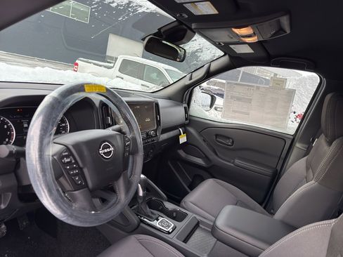 New 2026 Nissan Frontier SV image 25