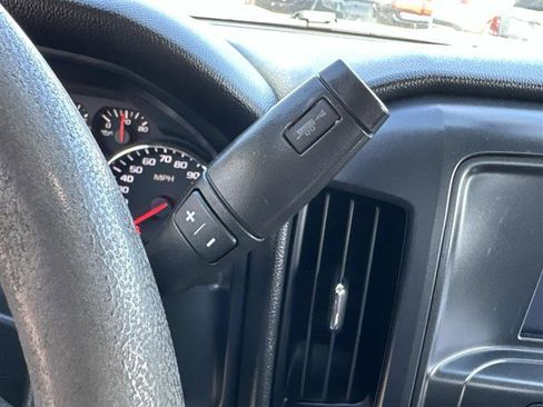 Used 2018 GMC Sierra 1500 4x4 Regular Cab w/ Sierra Convenience Package image 14