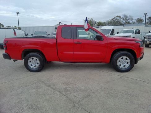 Used 2022 Nissan Frontier S RWD image 7