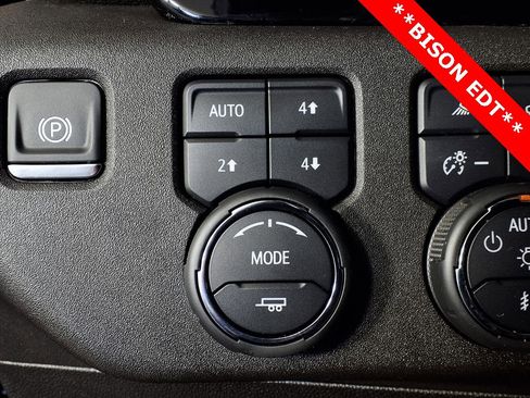 Used 2024 Chevrolet Silverado 2500 ZR2 w/ ZR2 Bison Edition image 14