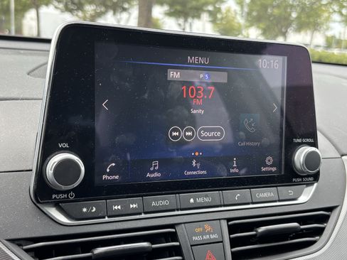 Used 2023 Nissan Altima 2.5 SR FWD image 24