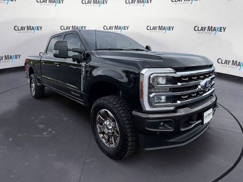 Used 2024 Ford F250 King Ranch w/ FX4 Off-Road Package image 7