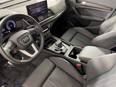 Used 2025 Audi Q5 2.0T Premium Plus w/ Premium Plus Package AWD/4WD image 9