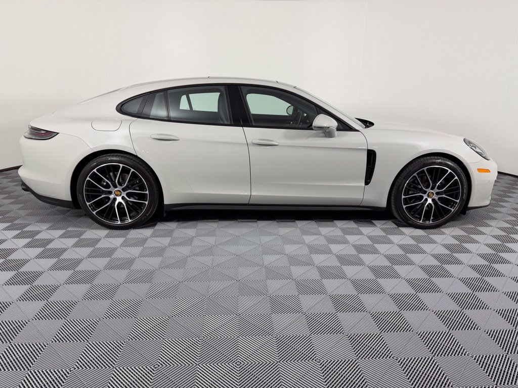 Certified 2023 Porsche Panamera RWD image 12