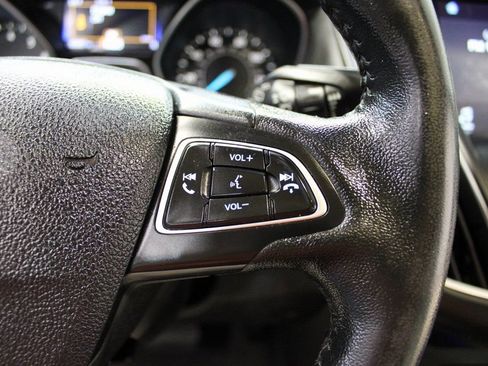 Used 2016 Ford Focus Titanium image 21