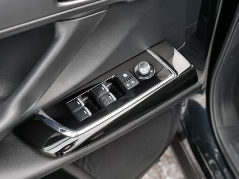 Used 2023 MAZDA CX-9 Touring Plus image 19