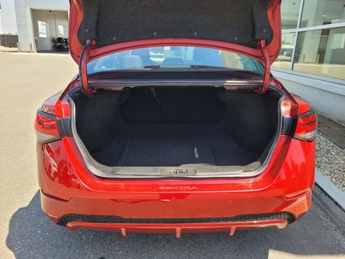 Used 2025 Nissan Sentra SV FWD image 34