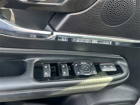 Used 2023 Lincoln Corsair AWD w/ Equipment Group 101A image 26