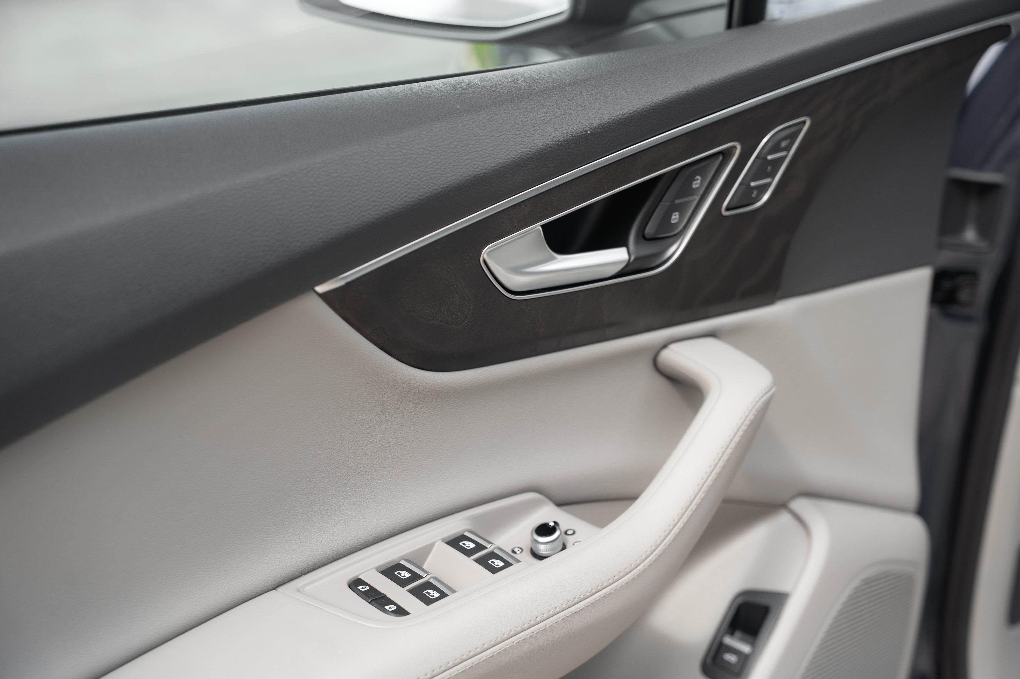 Certified 2024 Audi Q7 2.0T Premium Plus AWD/4WD image 19