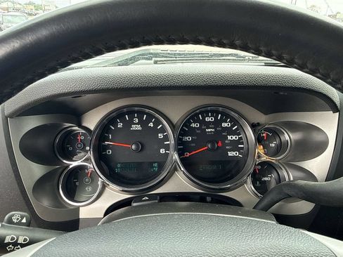 Used 2013 Chevrolet Silverado 2500 LT w/ Interior Plus Package AWD/4WD image 16