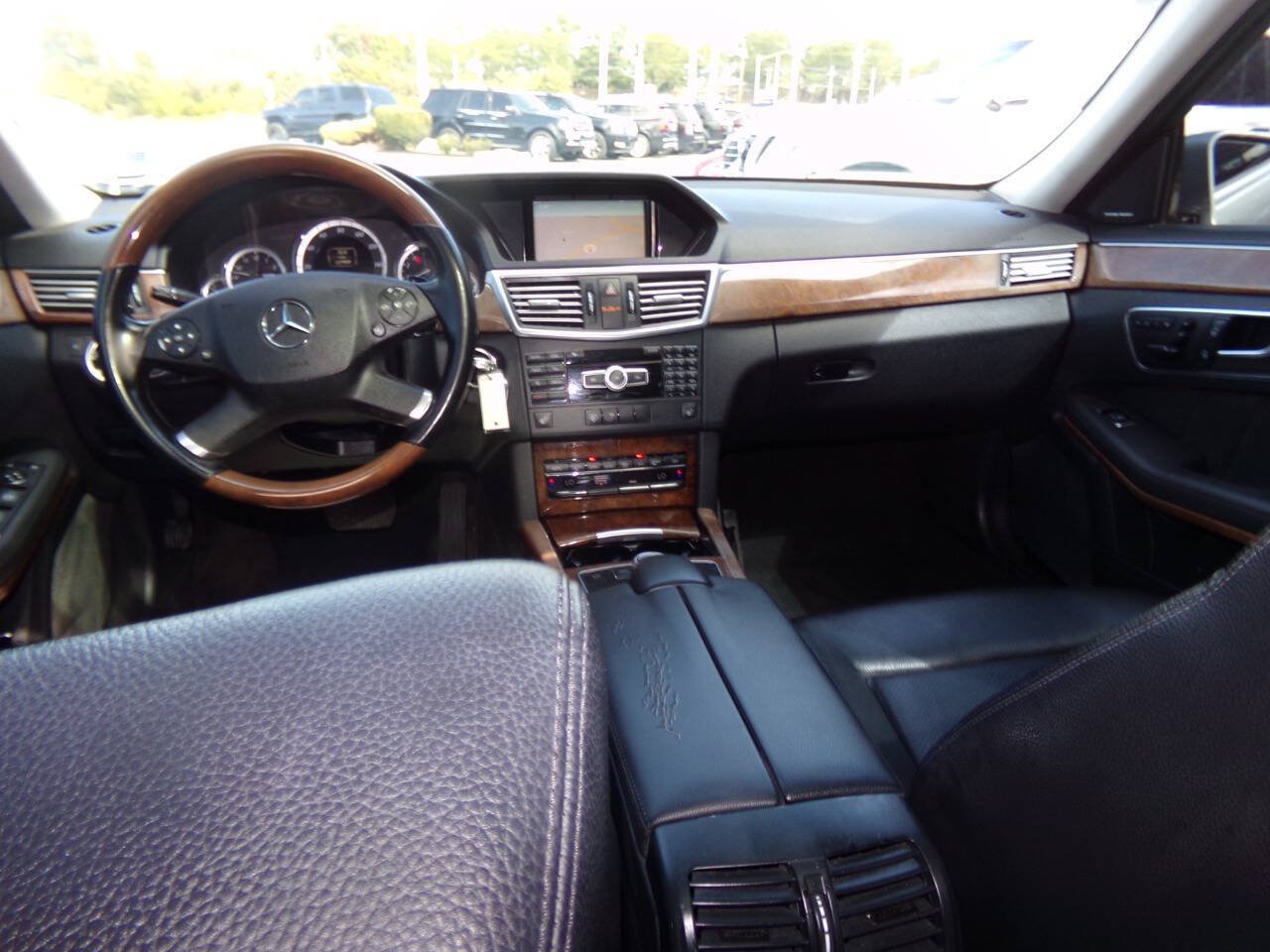 Used 2012 Mercedes-Benz E 350 4MATIC Sedan image 15
