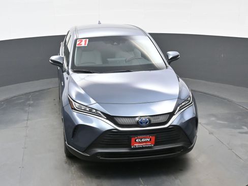 Used 2021 Toyota Venza LE image 35