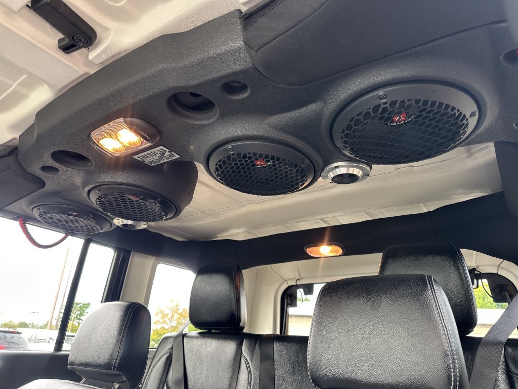 Used 2016 Jeep Wrangler Unlimited Rubicon AWD/4WD image 39