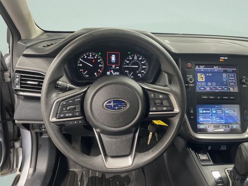 Used 2024 Subaru Outback AWD/4WD image 16