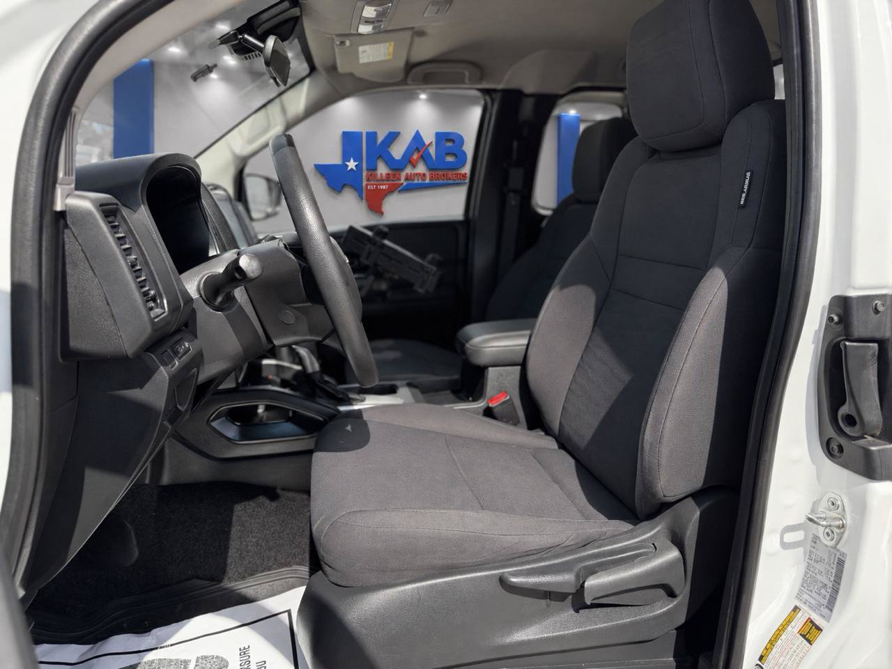 Used 2024 Nissan Frontier S w/ Technology Package AWD/4WD image 10