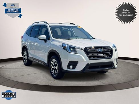Certified 2023 Subaru Forester Premium AWD/4WD image 1