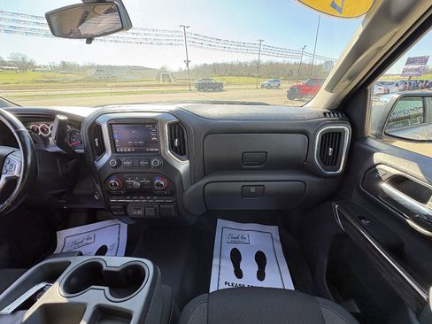Used 2020 Chevrolet Silverado 1500 LT w/ All-Star Edition image 23
