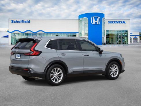 Used 2023 Honda CR-V EX-L image 3