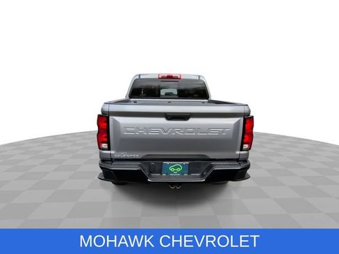Used 2023 Chevrolet Colorado Z71 w/ Z71 Convenience Package 2 AWD/4WD image 8