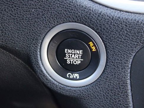 Used 2019 Dodge Charger GT image 30