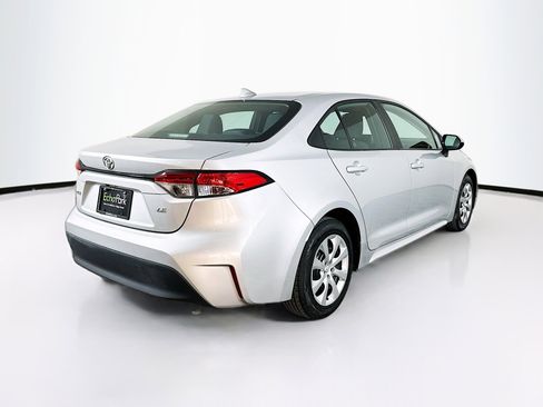Used 2023 Toyota Corolla LE image 9