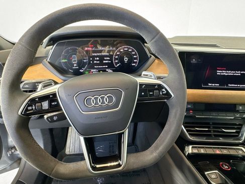 Used 2022 Audi e-tron GT Premium Plus AWD/4WD image 11