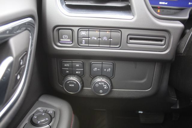 Used 2023 Chevrolet Tahoe RST AWD/4WD image 29