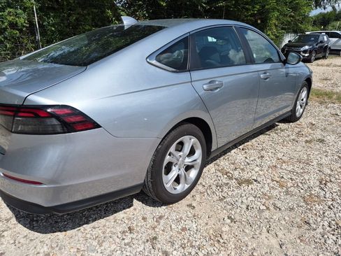 Used 2025 Honda Accord LX image 3
