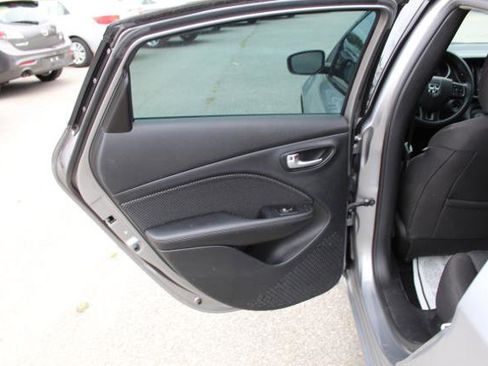 Used 2016 Dodge Dart SE w/ Convenience Group FWD image 13