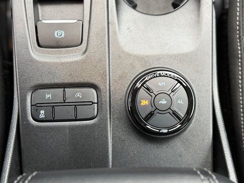 Used 2024 Ford Ranger XLT AWD/4WD image 10