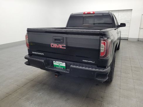Used 2017 GMC Sierra 1500 Denali w/ Denali Ultimate Package image 7