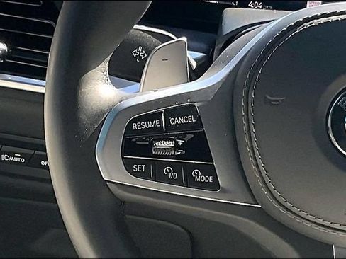 Used 2025 BMW X5 sDrive40i w/ M Sport Package RWD image 17